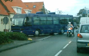 kningebus (16k image)